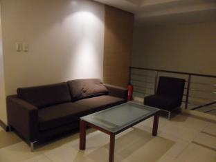 Olongapo Travel Lodge Dış mekan fotoğraf